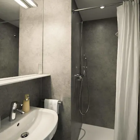 Waldhorn Hotel 3*